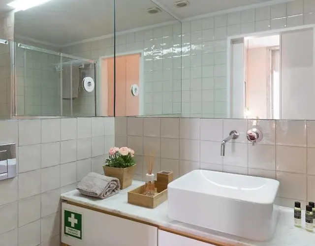 Apartman Get A Golden And Flower Flat *