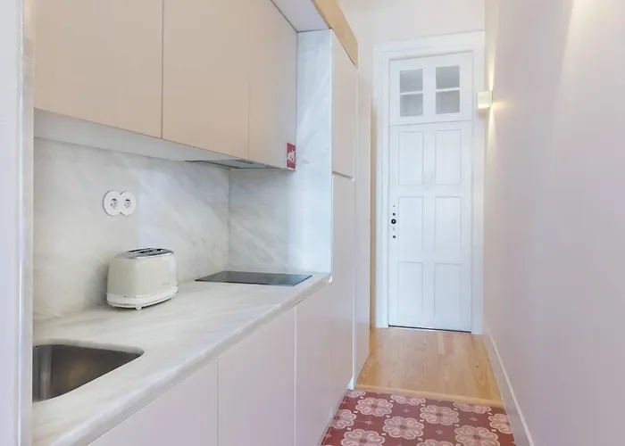 Apartman Get A Golden And Flower Flat *