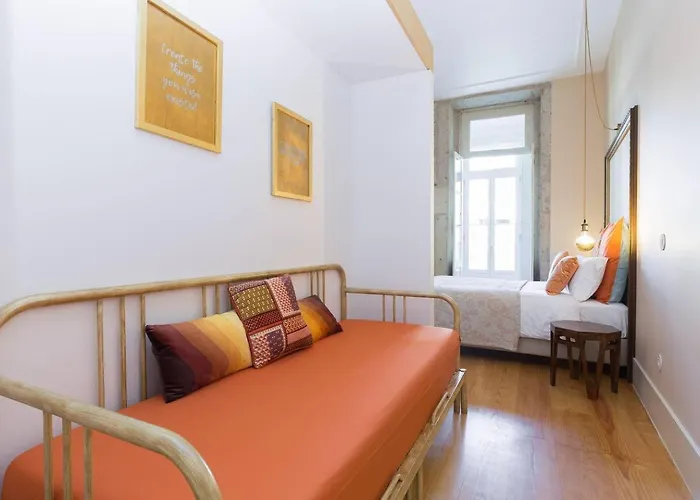 Get A Golden And Flower Flat Porto